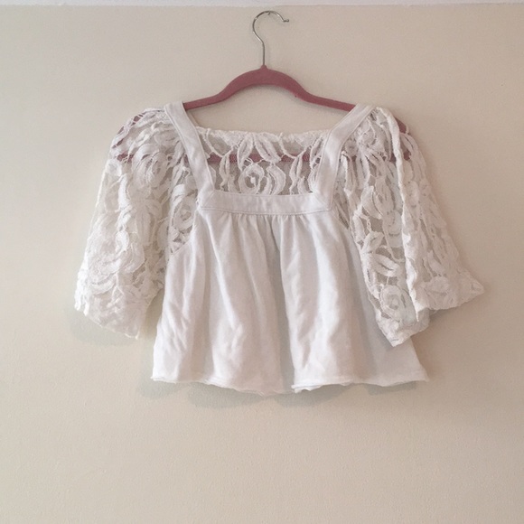 Free People Tops - White cropped & lacy free people top Free People Tops - White cropped & lacy free people top